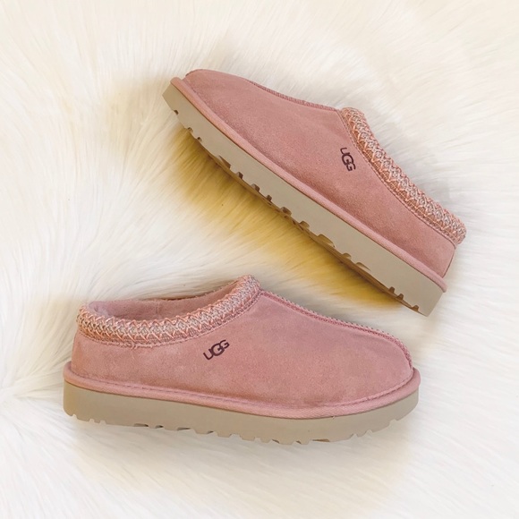 UGG Tasman Slippers For Outdoor/Indoor Use - Picture 4 of 7